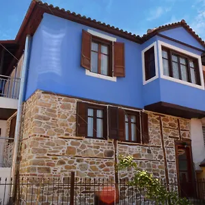  Σπίτι διακοπών Renovated Old Manor House With Yard